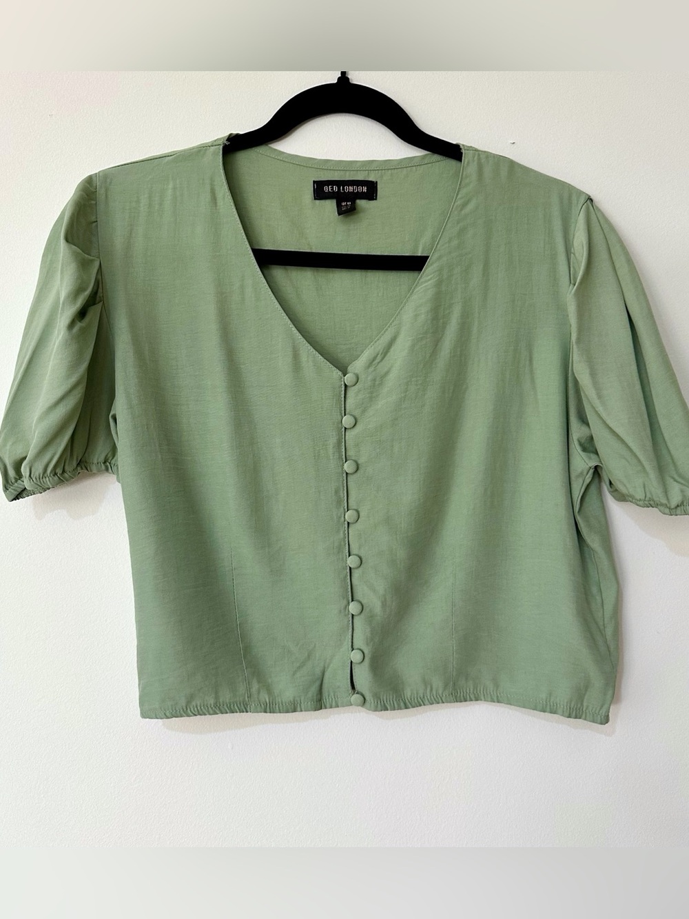 QED London Mint Green Crop Top Size 6